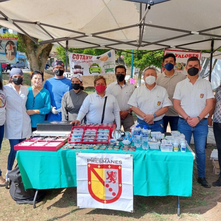 Jornada de Salud en la colonia Xalapa 2000 en Xalapa, Veracruz
